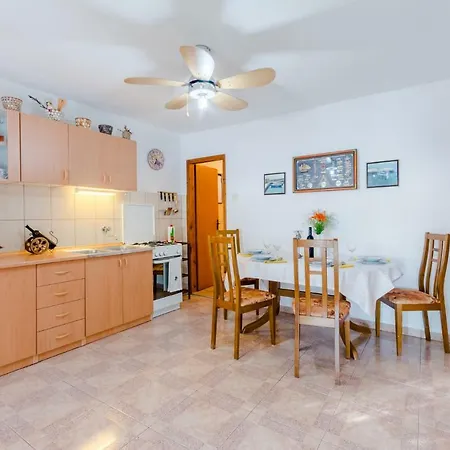 Tatil Evi Holiday Jakov Bol